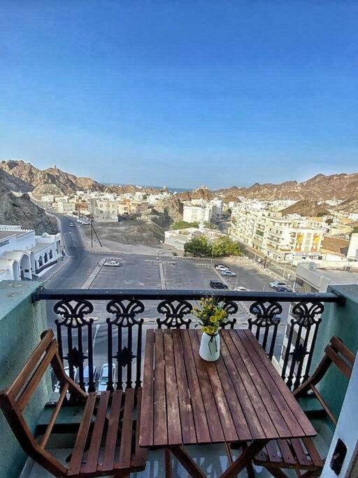 The Balcony Entire Penthouse Apartment Muscat Exterior photo